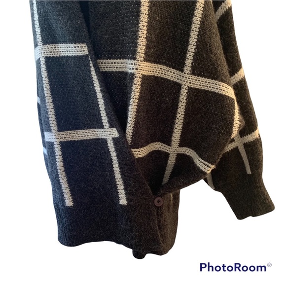 Wildfox Windowpane Oversize Sweater - Picture 10 of 14